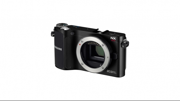 Фотоаппарат Samsung NX200